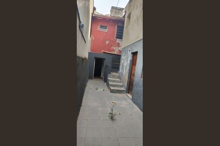 Casa à venda com 180m², 2 quartos e 2 vagas Casa à venda com 180m², 2 quartos e 2 vagasÁrea Externa
