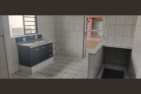 Casa à venda com 180m², 2 quartos e 2 vagas Casa à venda com 180m², 2 quartos e 2 vagasCozinha 1