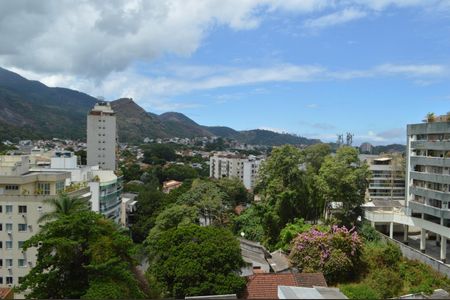 Apartamento para alugar com 130m², 3 quartos e 2 vagas Apartamento para alugar com 130m², 3 quartos e 2 vagasVista do Quarto 1