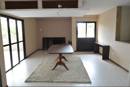 Apartamento para alugar com 130m², 3 quartos e 2 vagas Apartamento para alugar com 130m², 3 quartos e 2 vagasÁrea comum - Salão de festas