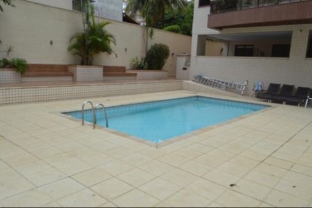 Apartamento para alugar com 130m², 3 quartos e 2 vagas Apartamento para alugar com 130m², 3 quartos e 2 vagasÁrea comum - Piscina