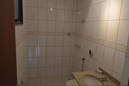 Apartamento para alugar com 130m², 3 quartos e 2 vagas Apartamento para alugar com 130m², 3 quartos e 2 vagasBanheiro