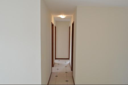 Apartamento para alugar com 130m², 3 quartos e 2 vagas Apartamento para alugar com 130m², 3 quartos e 2 vagasCorredor