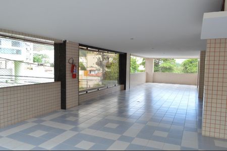 Apartamento para alugar com 130m², 3 quartos e 2 vagas Apartamento para alugar com 130m², 3 quartos e 2 vagasÁrea comum - Salão de festas