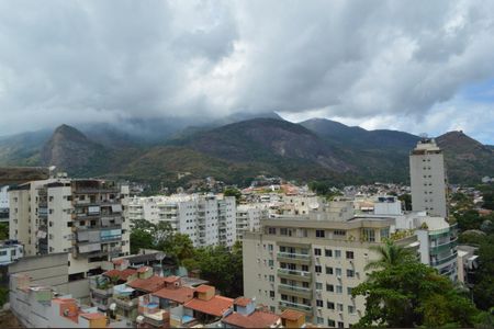 Apartamento para alugar com 130m², 3 quartos e 2 vagas Apartamento para alugar com 130m², 3 quartos e 2 vagasVista do Quarto 1