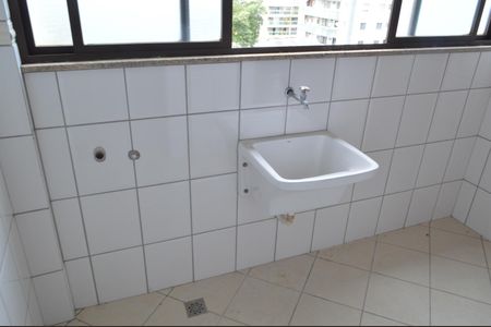 Apartamento para alugar com 130m², 3 quartos e 2 vagas Apartamento para alugar com 130m², 3 quartos e 2 vagasÁrea de Serviço