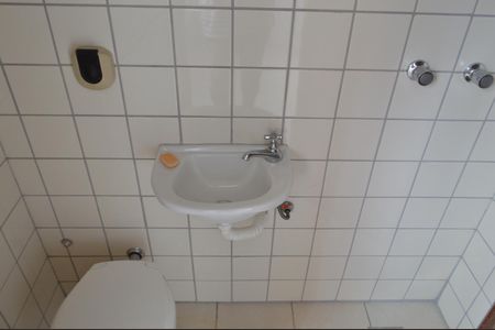 Apartamento para alugar com 130m², 3 quartos e 2 vagas Apartamento para alugar com 130m², 3 quartos e 2 vagasBanheiro de serviço