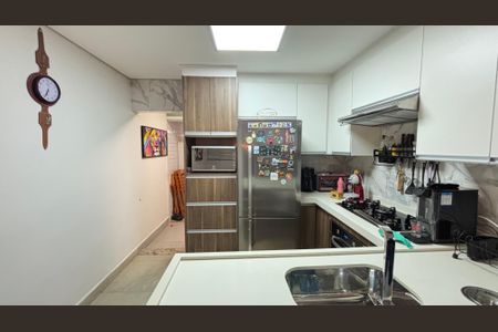 Apartamento à venda com 86m², 2 quartos e 1 vaga Apartamento à venda com 86m², 2 quartos e 1 vagaCozinha