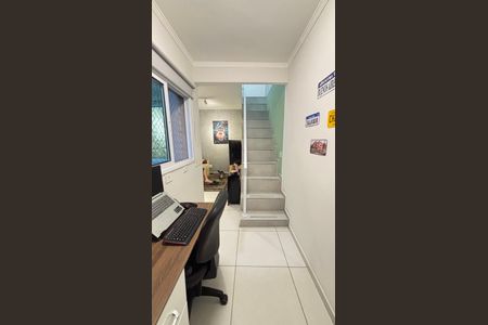 Apartamento à venda com 86m², 2 quartos e 1 vaga Apartamento à venda com 86m², 2 quartos e 1 vagaEscritório