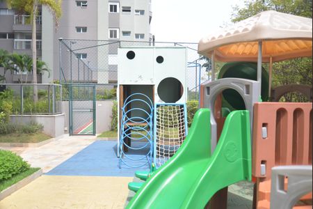 Apartamento à venda com 153m², 3 quartos e 3 vagasÁrea comum - Playground