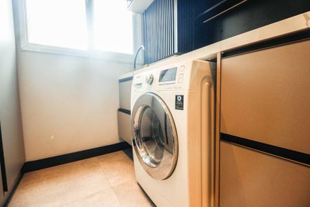 Apartamento à venda com 47m², 2 quartos e 2 vagas Apartamento à venda com 47m², 2 quartos e 2 vagasÁrea de serviço