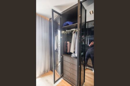 Apartamento à venda com 47m², 2 quartos e 2 vagas Apartamento à venda com 47m², 2 quartos e 2 vagasSuíte