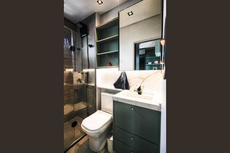 Apartamento à venda com 47m², 2 quartos e 2 vagas Apartamento à venda com 47m², 2 quartos e 2 vagasBanheiro da Suíte