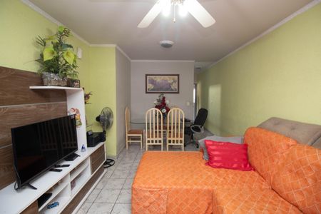 Casa à venda com 200m², 3 quartos e 2 vagasSala