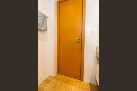 Apartamento à venda com 172m², 3 quartos e 3 vagas Apartamento à venda com 172m², 3 quartos e 3 vagasBanheiro