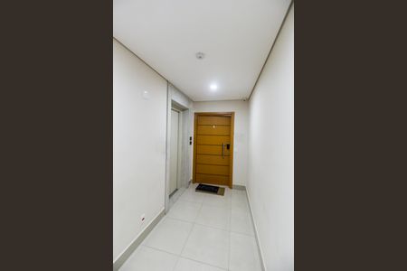 Apartamento à venda com 172m², 3 quartos e 3 vagas Apartamento à venda com 172m², 3 quartos e 3 vagasEntrada