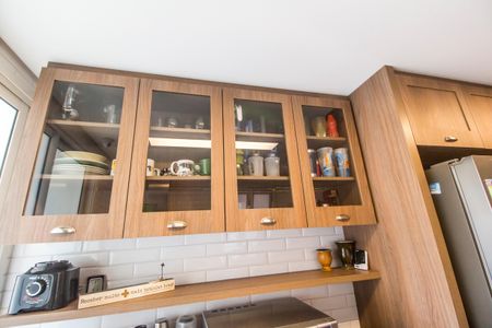 Apartamento à venda com 172m², 3 quartos e 3 vagas Apartamento à venda com 172m², 3 quartos e 3 vagasDetalhe da cozinha