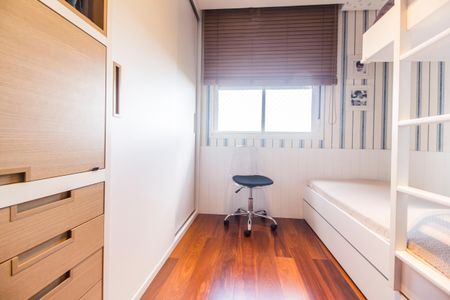 Apartamento à venda com 172m², 3 quartos e 3 vagas Apartamento à venda com 172m², 3 quartos e 3 vagasQuarto 3