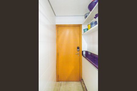 Apartamento à venda com 172m², 3 quartos e 3 vagas Apartamento à venda com 172m², 3 quartos e 3 vagasEntrada