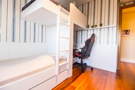 Apartamento à venda com 172m², 3 quartos e 3 vagas Apartamento à venda com 172m², 3 quartos e 3 vagasQuarto 3