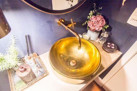 Apartamento à venda com 172m², 3 quartos e 3 vagas Apartamento à venda com 172m², 3 quartos e 3 vagasLavabo