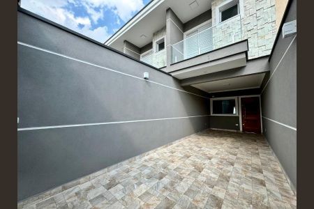 Casa à venda com 150m², 3 quartos e 2 vagas Casa à venda com 150m², 3 quartos e 2 vagasFoto 02