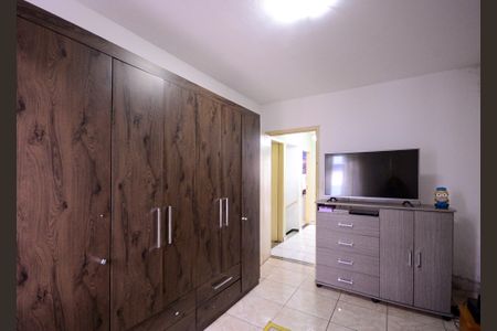Casa à venda com 102m², 4 quartos e 1 vaga Casa à venda com 102m², 4 quartos e 1 vagaQuarto 1 - Casa 1