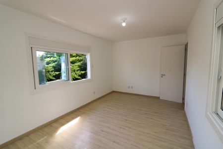 Casa à venda com 347m², 4 quartos e 6 vagasQuarto 1