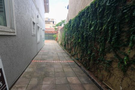 Casa à venda com 347m², 4 quartos e 6 vagasGaragem