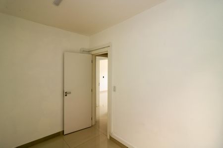 Casa à venda com 347m², 4 quartos e 6 vagasQuarto de Serviço