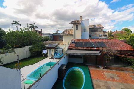 Casa à venda com 347m², 4 quartos e 6 vagasVista do Quarto 2
