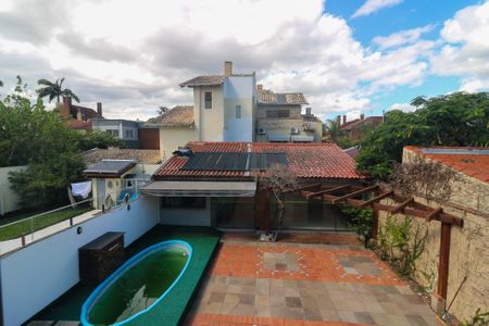 Casa à venda com 347m², 4 quartos e 6 vagasVista do Quarto 3