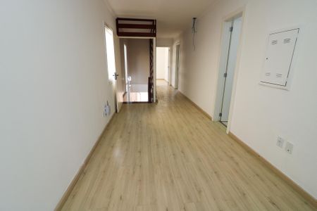 Casa à venda com 347m², 4 quartos e 6 vagasHall