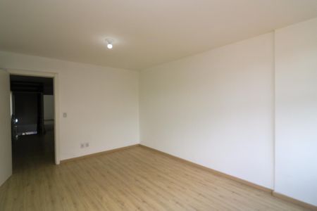 Casa à venda com 347m², 4 quartos e 6 vagasQuarto 3