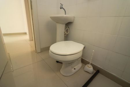 Casa à venda com 347m², 4 quartos e 6 vagasBanheiro de serviço