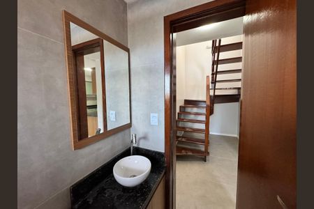 Casa de condomínio à venda com 102m², 3 quartos e 2 vagas Casa de condomínio à venda com 102m², 3 quartos e 2 vagasbanheiro 2