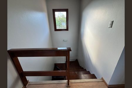 Casa de condomínio à venda com 102m², 3 quartos e 2 vagas Casa de condomínio à venda com 102m², 3 quartos e 2 vagasCorredor