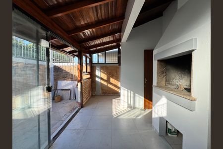 Casa de condomínio à venda com 102m², 3 quartos e 2 vagas Casa de condomínio à venda com 102m², 3 quartos e 2 vagasChurrasqueira