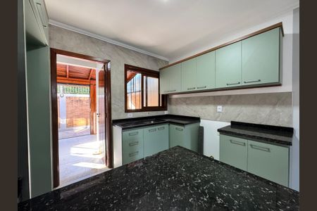 Casa de condomínio à venda com 102m², 3 quartos e 2 vagas Casa de condomínio à venda com 102m², 3 quartos e 2 vagasCozinha