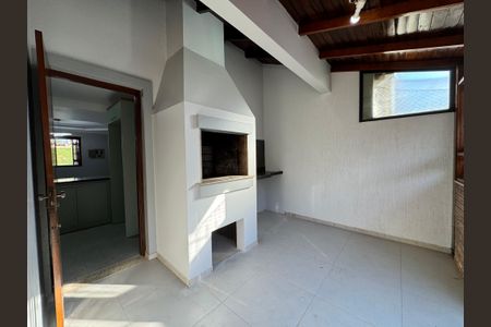 Casa de condomínio à venda com 102m², 3 quartos e 2 vagas Casa de condomínio à venda com 102m², 3 quartos e 2 vagasChurrasqueira