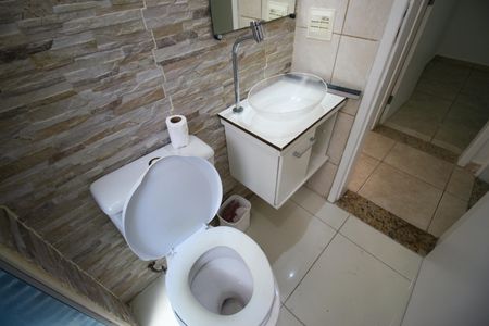 Apartamento à venda com 50m², 2 quartos e 1 vaga Apartamento à venda com 50m², 2 quartos e 1 vagaBanheiro
