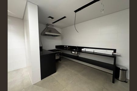 Apartamento para alugar com 109m², 3 quartos e 2 vagas Apartamento para alugar com 109m², 3 quartos e 2 vagasÁrea comum - Cozinha salão de festa