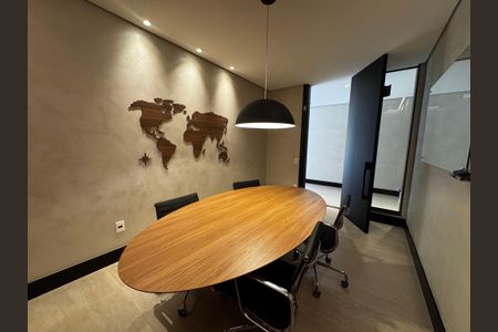 Apartamento para alugar com 109m², 3 quartos e 2 vagas Apartamento para alugar com 109m², 3 quartos e 2 vagasÁrea comum - sala de reunião