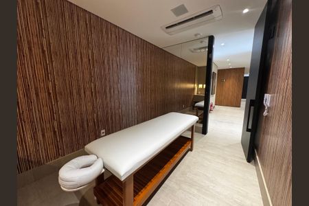 Apartamento para alugar com 109m², 3 quartos e 2 vagas Apartamento para alugar com 109m², 3 quartos e 2 vagasÁrea comum - Sala de massagem