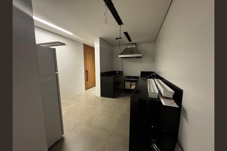 Apartamento para alugar com 109m², 3 quartos e 2 vagas Apartamento para alugar com 109m², 3 quartos e 2 vagasÁrea comum - Cozinha salão de festa