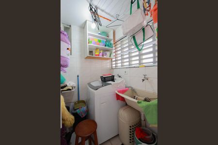 Apartamento à venda com 80m², 2 quartos e sem vagaÁrea de serviço