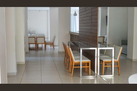 Apartamento à venda com 65m², 3 quartos e 1 vaga Apartamento à venda com 65m², 3 quartos e 1 vagaÁrea comum - Salão de festas