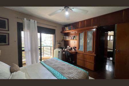 Apartamento à venda com 240m², 3 quartos e 3 vagas Apartamento à venda com 240m², 3 quartos e 3 vagasSuíte 3