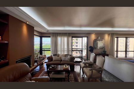 Apartamento à venda com 240m², 3 quartos e 3 vagas Apartamento à venda com 240m², 3 quartos e 3 vagasSala