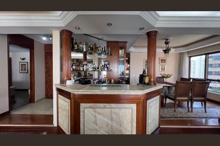 Apartamento à venda com 240m², 3 quartos e 3 vagas Apartamento à venda com 240m², 3 quartos e 3 vagasSala Gourmet